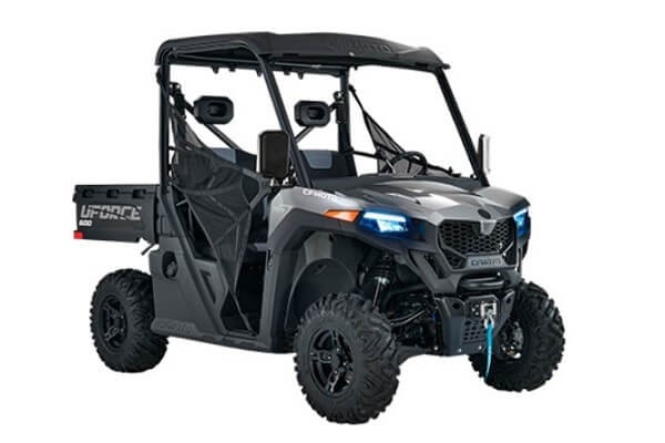 CFMOTO UFORCE 600, un side-by-side versatil si practic
